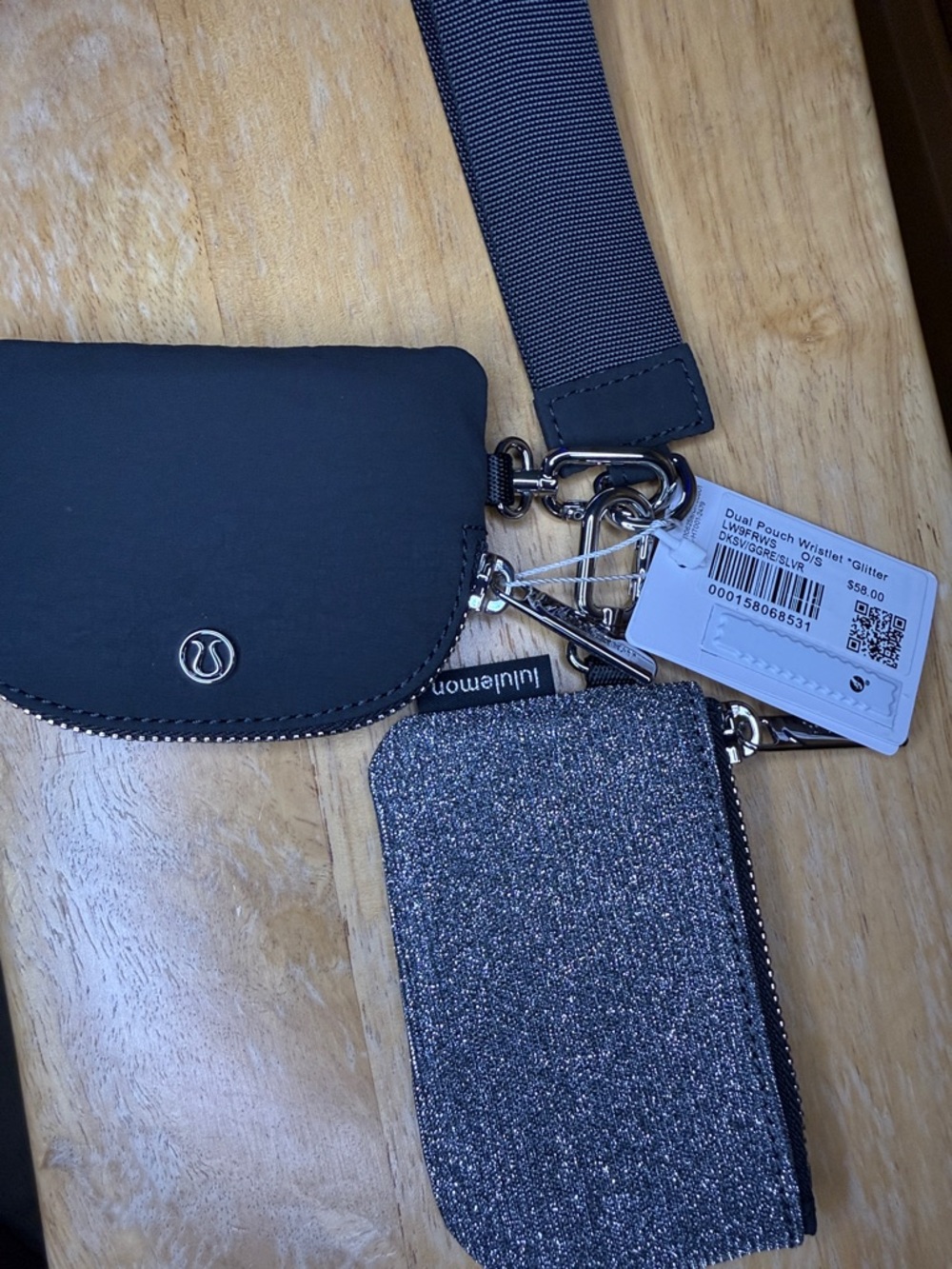 NWT Lululemon Dual Pouch Glitter Wristlet